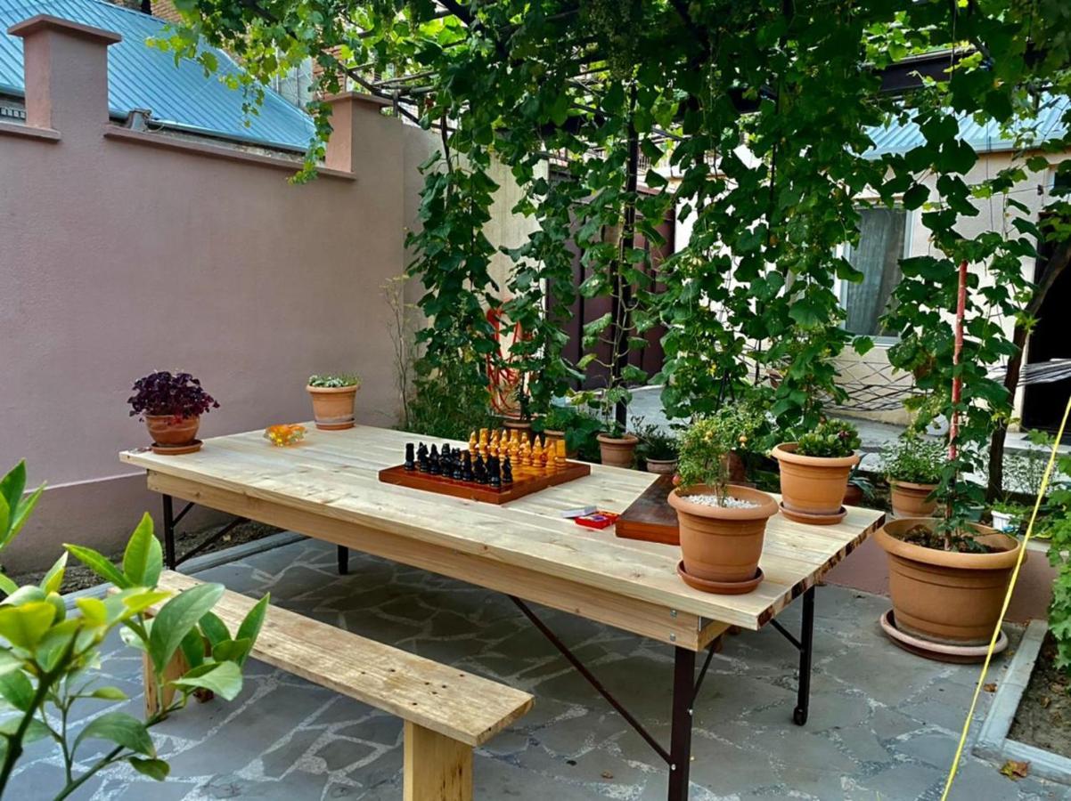 Guest House - Avlabari Tiflis Dış mekan fotoğraf