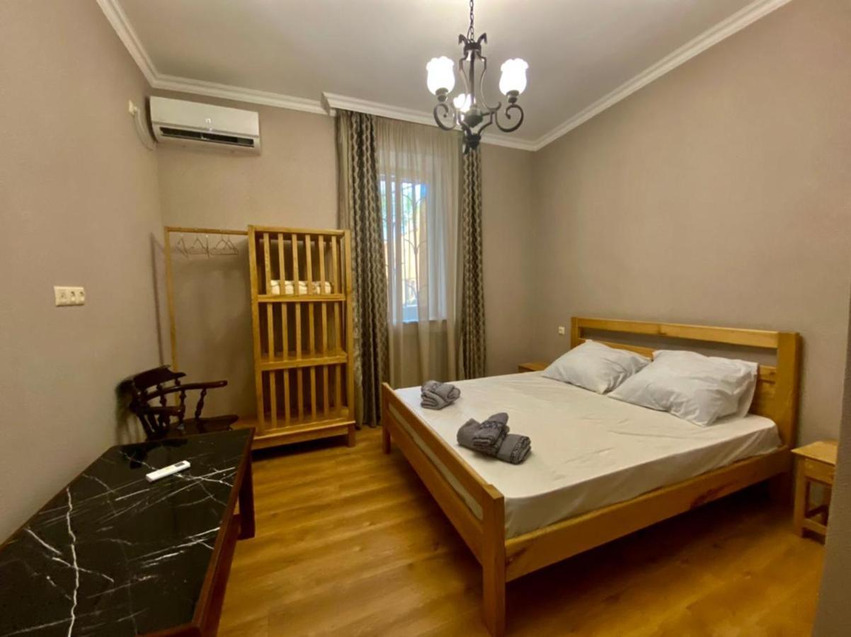 Guest House - Avlabari Tiflis Dış mekan fotoğraf