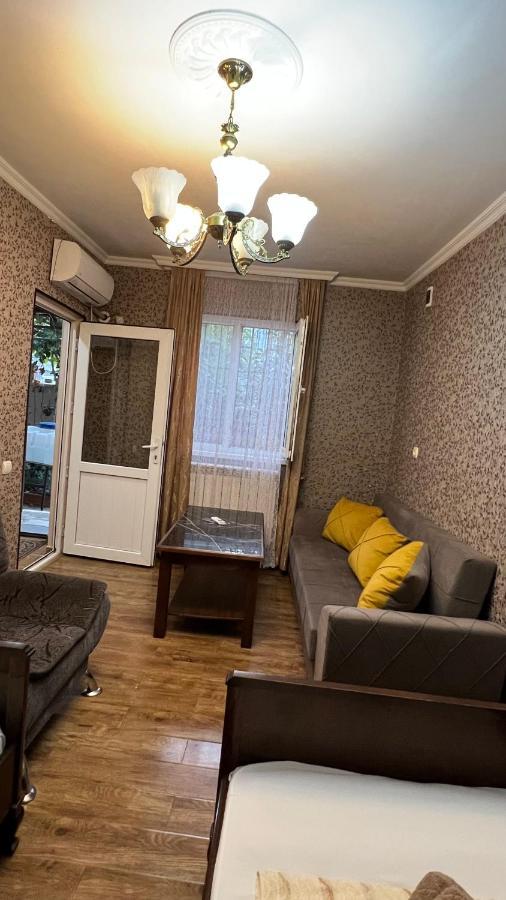 Guest House - Avlabari Tiflis Dış mekan fotoğraf