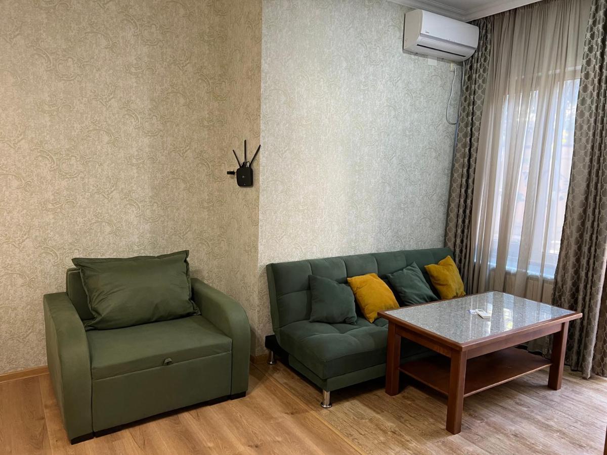 Guest House - Avlabari Tiflis Dış mekan fotoğraf